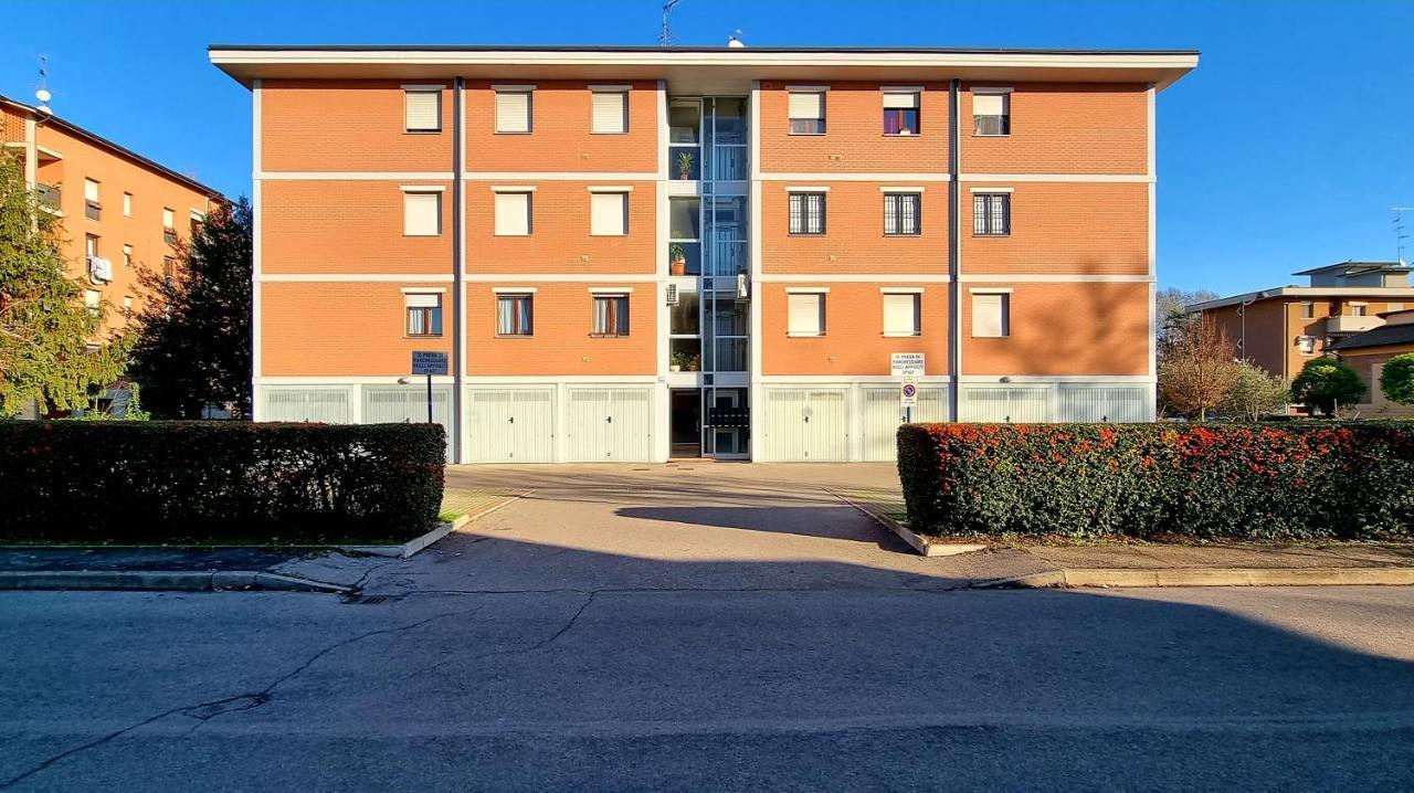 Guest Holiday Bari Reggio Emilia Exterior photo